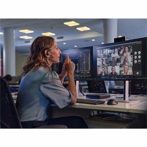 HP EliteDesk 8 Mini G1i Desktop AI PC Wolf Pro Security Edition. Famiglia processore: Intel Core Ultra 7, Modello del proc