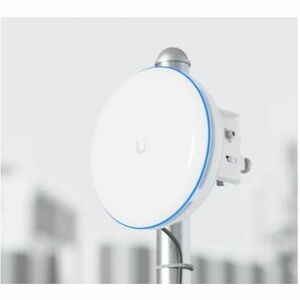 Building Bridge XG 60 GHz wireless point-to-point bridge with a 10G SFP+ uplink for maximum performance and a 5 GHz backup