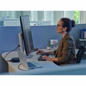 HP 5 Pro 527pf 27" Class Full HD LED Monitor - 16:9 - 68.6 cm (27") Viewable - In-plane Switching (IPS) Technology - Edge 