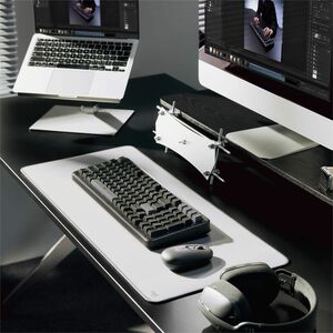 Logitech K98S Plus 键盘 - 袖珍的 - 有线/无线 连接 - A 型 USB 接口 - 英文（美国） - QWERTY 布局 - 午夜黑 - 机械 按键开关 - Bluetooth/RF - 10 m - 2.40 GHz 
