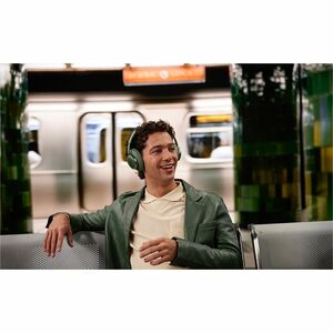 JBL Live 780NC Wired/Wireless Over-the-head, Over-the-ear Stereo Headset - Black - Binaural - Circumaural - Bluetooth - 32