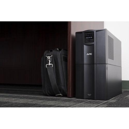 UPS line-interactive APC by Schneider Electric Smart-UPS - 2,20 kVA/1,98 kW - Tower - 3 Ora Recharge - 8,70 Minuto Stand-b