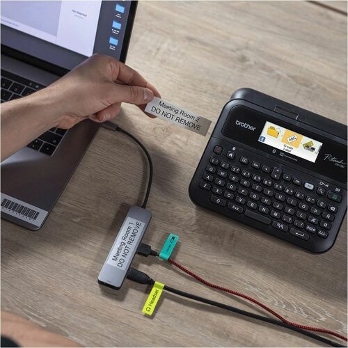 DESKTOP ELECTRONIC LABEL MAKER WITH COLOR SCREEN KEYBOARD CONNE