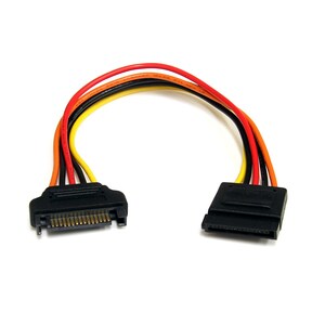 StarTech.com Câble d'extension d'alimentation SATA 15 broches 20 cm - Pour Lecteur de disque - SATA / SATA - 1 Unité