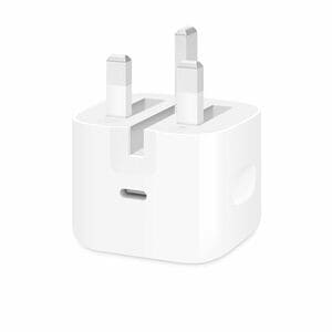 Apple 60 W Power Adapter - Universal Adapter - For iPhone, iPad Pro, iPad mini, iPad Air - White