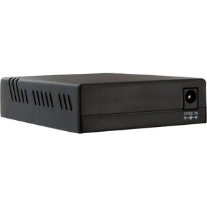 StarTech.com 10/100 Ethernet to Multi Mode Fiber Media Converter SC 2 km - 1 x RJ-45