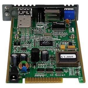 StarTech.com Gigabit Ethernet LWL / Glasfaser Medienkonverter Kartenmodul mit SFP Steckplatz - 1 Anschluss(e) - 1 x Netzwe