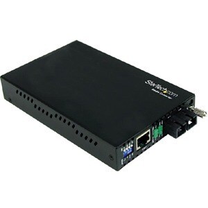 StarTech.com Multimode (MM) SC Fiber Media Converter for 1Gbe Network - 550m Range - Gigabit Ethernet -Remote Monitoring -