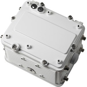 CGR1240 w/ 4 module slots2 GE2 serial4 FE LANWi-FiGPS
