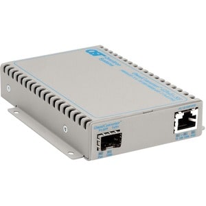 OmniConverter SE 10/100/1000 PoE+ Gigabit Ethernet Fiber Media Converter Switch RJ45 SFP - 1 x 10/100/1000BASE-T; 1 x 1000
