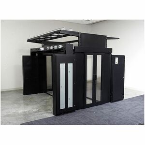 APC by Schneider Electric Blind-Panel - 867 mm Höhe x 84 mm Breite x 2217 mm Tiefe