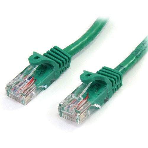StarTech.com 2 m Green Cat5e Snagless RJ45 UTP Patch Cable - 2m Patch Cord - 2 m Category 5e Network Cable for Network Dev