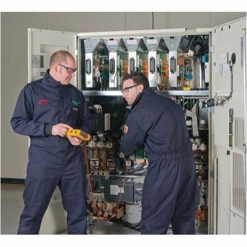APC by Schneider Electric On-Site - Extended Warranty - 1 Anno - Garanzia - On-site - Manutenzione - Parti e manodopera