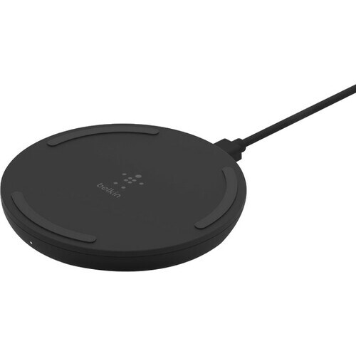 Belkin BoostCharge Wireless Charging Pad 15W - AC Plug