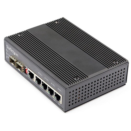 StarTech.com Switch di rete LAN a 6 porte - 4 porte PoE RJ45 + 2 slot SFP - PoE+ 30W - Commutatore/Switch Gigabit Ethernet